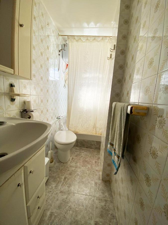 La Malvarrosa Beach Rooms In Shared Apartment Βαλένθια Εξωτερικό φωτογραφία
