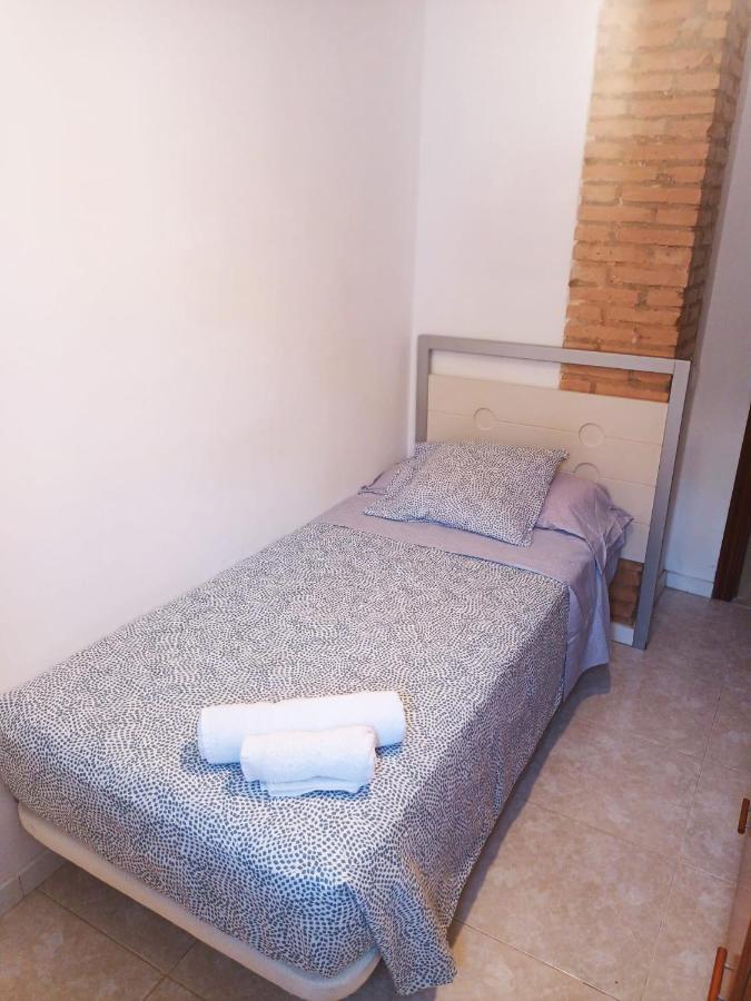 La Malvarrosa Beach Rooms In Shared Apartment Βαλένθια Εξωτερικό φωτογραφία